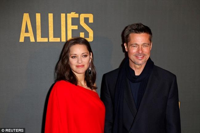 Vẻ đẹp sang chảnh của Brad Pitt sau scandal ly hôn ảnh 1